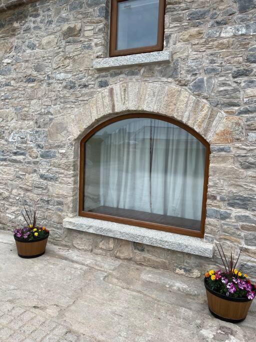 Tom Rocky'S Farmyard Villa Templemore Bagian luar foto