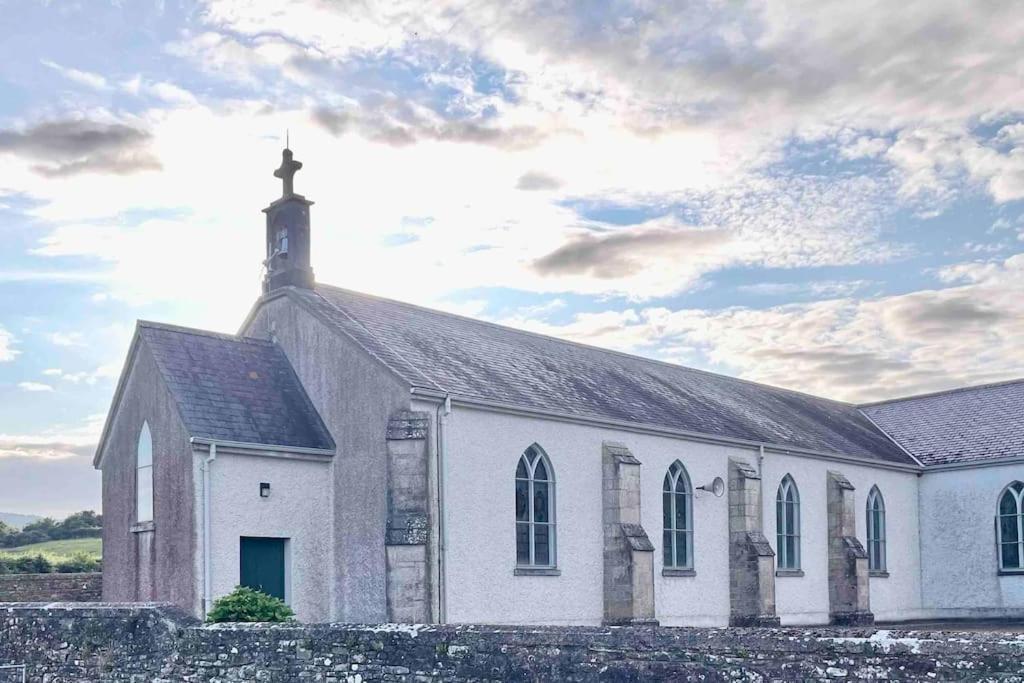 Tom Rocky'S Farmyard Villa Templemore Bagian luar foto